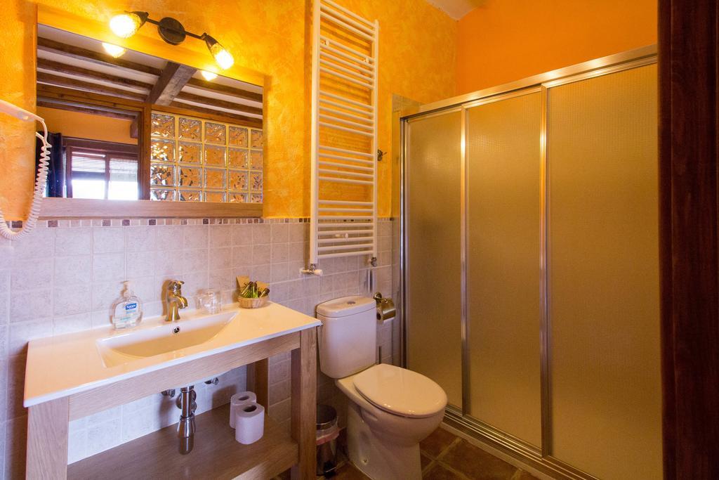 Affittacamere Casa Etxalde Camprodon Camera foto